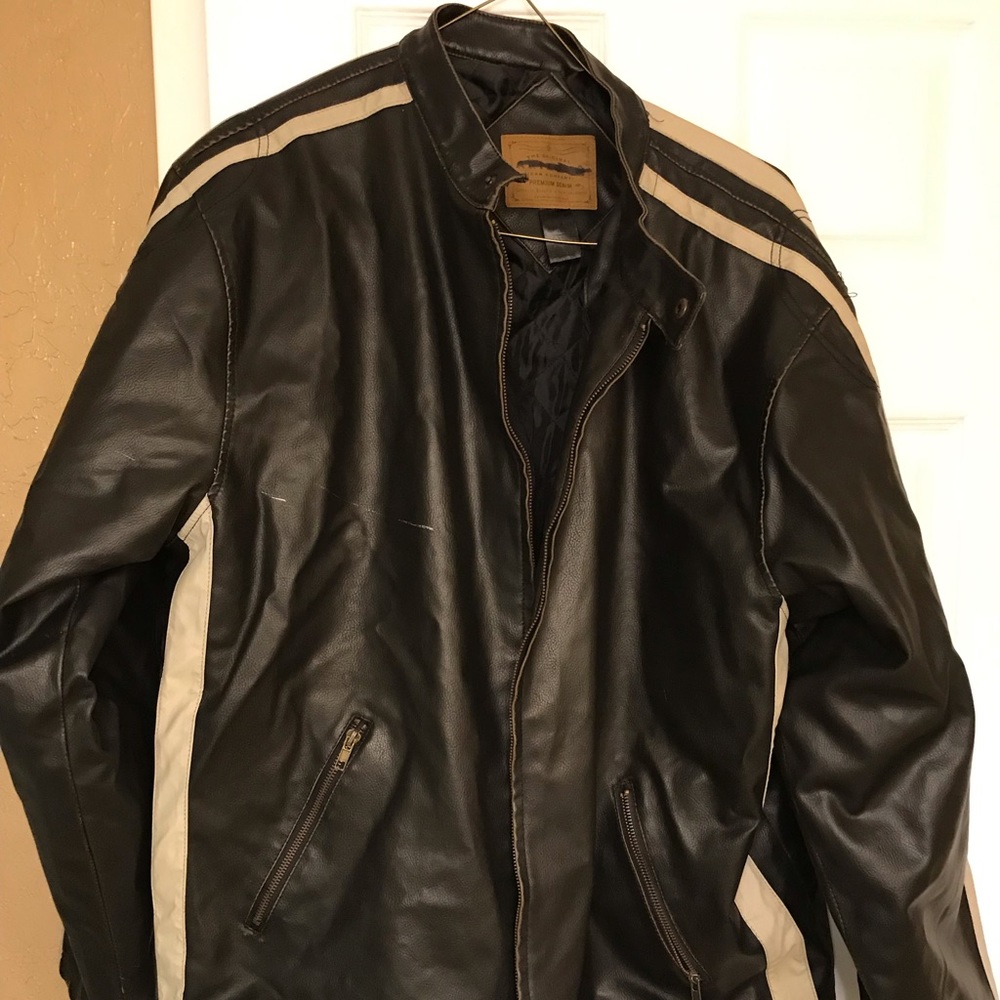Men’s Gently Used Leather Riding Jacket - Size XXL